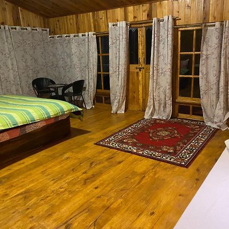 Bed and Breakfast Log Cabin In The Woods Gangtok Exterior foto