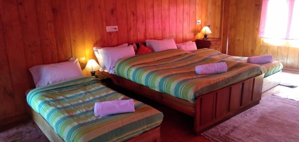 Bed and Breakfast Log Cabin In The Woods Gangtok Exterior foto
