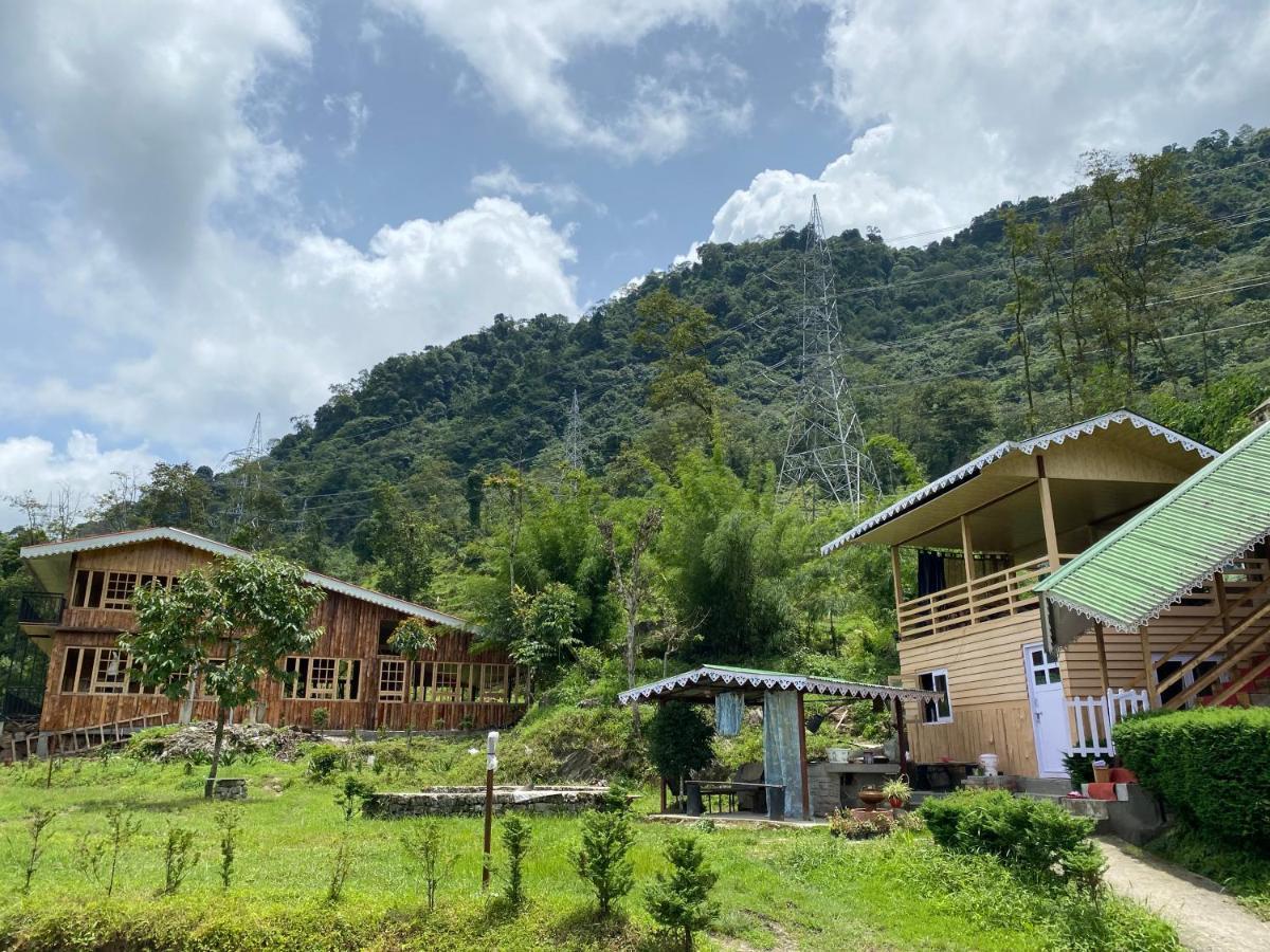 Bed and Breakfast Log Cabin In The Woods Gangtok Exterior foto