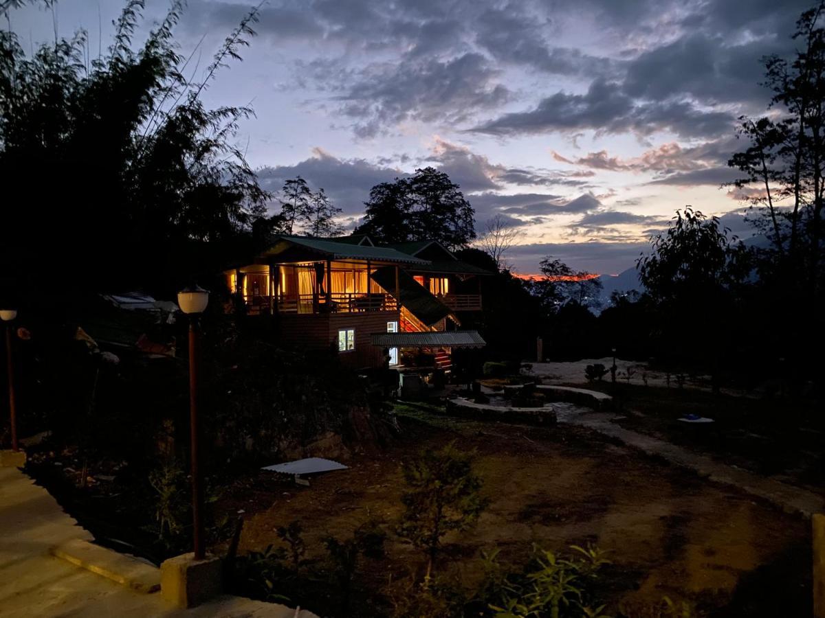 Bed and Breakfast Log Cabin In The Woods Gangtok Exterior foto