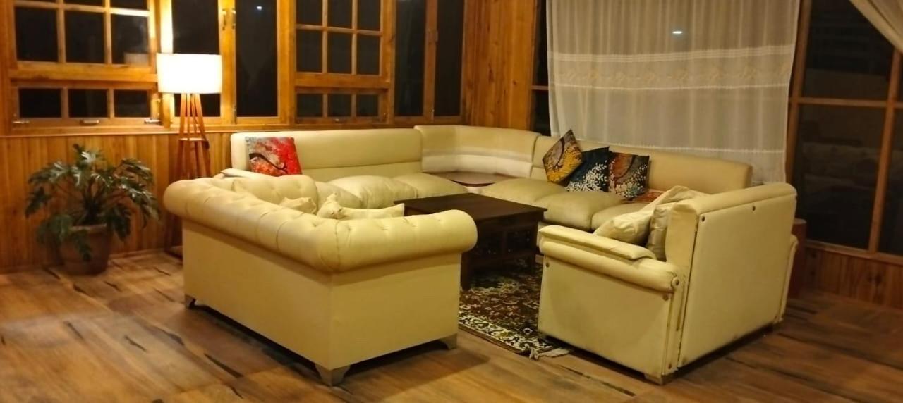 Bed and Breakfast Log Cabin In The Woods Gangtok Exterior foto