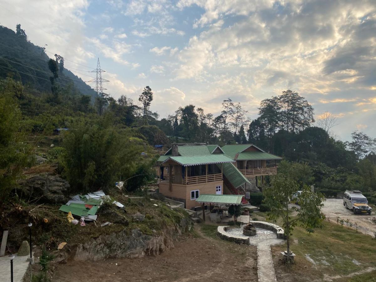 Bed and Breakfast Log Cabin In The Woods Gangtok Exterior foto